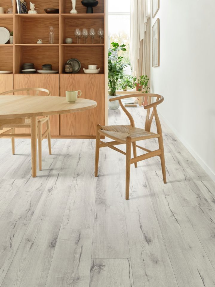 Moduleo Vinyl Flooring Layred Mountain Oak 56112